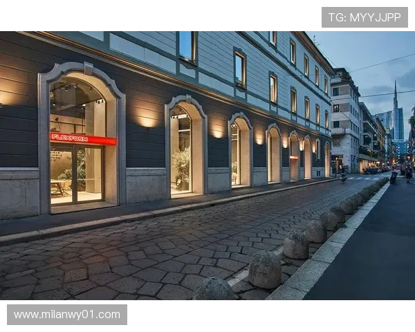 米兰官方旗舰店官方网站介绍最新的品牌系列与独家潮流资讯